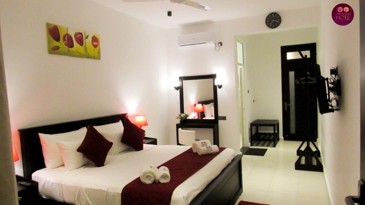 Airport Faith Hotel Katunayaka Exteriör bild